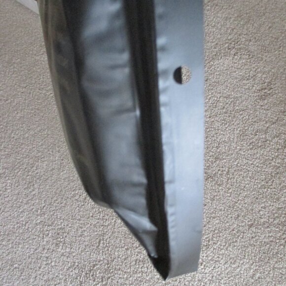 26" Wig Long Dark Brown Wavy Middle Part Wavy Hair BRAND NEW Heat Resistant - Picture 4 of 6